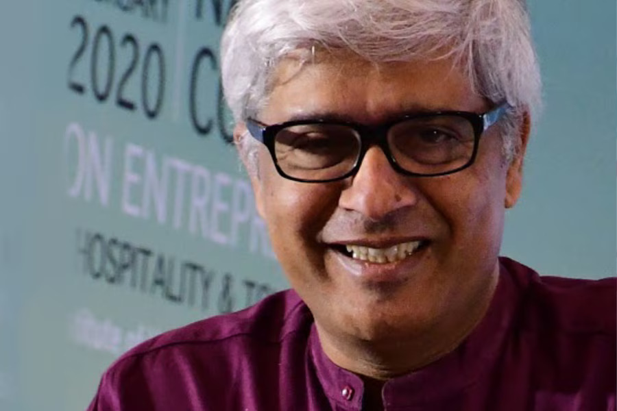 Dr. Jawahar Surisetti - Visionary man on a mission to educate